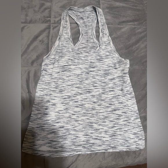 Lululemon Athletica Black and White Tank Top - Picture 1 of 3